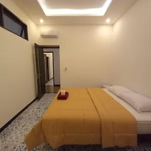 rumah-wj-rooms-and-suites.ubudhotelsnow.com/