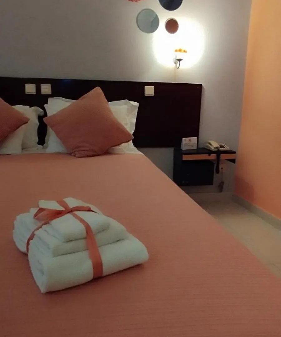 **  Hotel Alnacir Faro Portugal